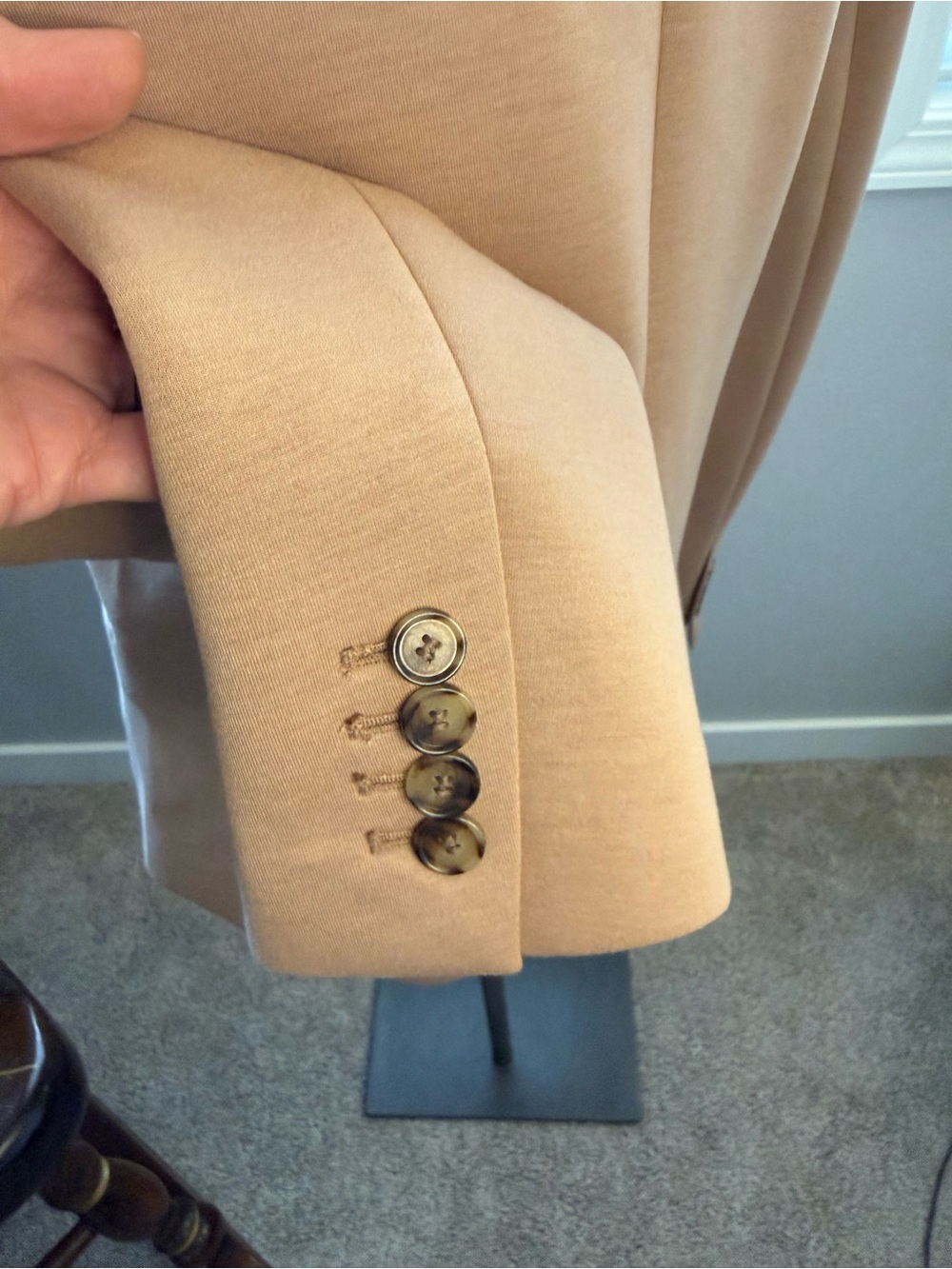Ann Taylor Women's Light Beige Tailored Blazer Jacket - Picture 4 of 8
